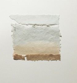 Orizzonte 1,
2013,
handmade paper,
cm 36,5 x 36,5 