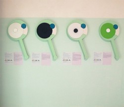 Proyecto Cpsulas TI,
2004-2011,
fibreglass, PVC, vinyl, paper,
cm 45 x 8 (each)