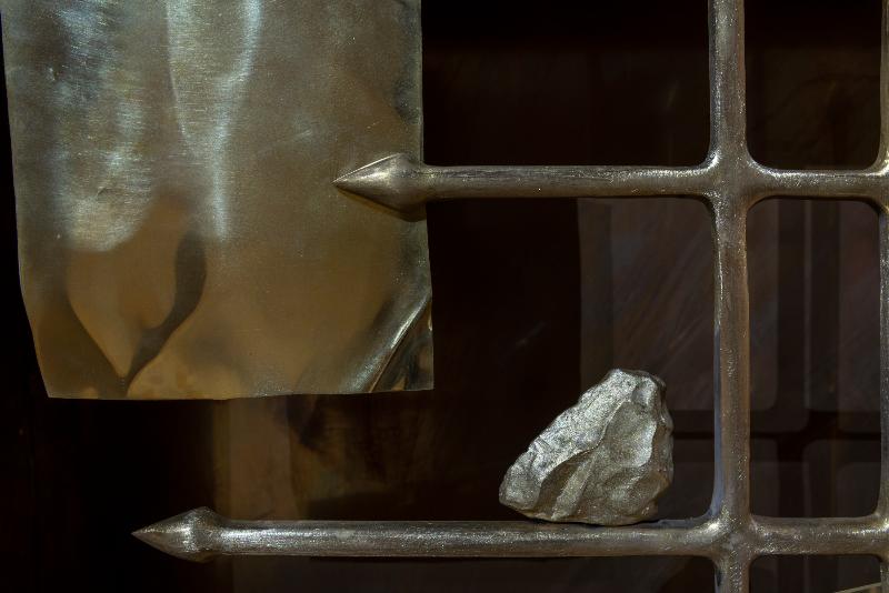 Unnamed Dwelling I: Bread, Housing, Freedom, 2021, sculpture, brass, cm 191 x 126,5 x 75, detail