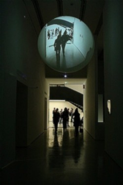 Sculpting in Air,
2010,
projection on weather balloon, balloon, camera, media player,
installation view, NETinSPACE, MAXXI, Rome
photo credit Stephanie Cardi